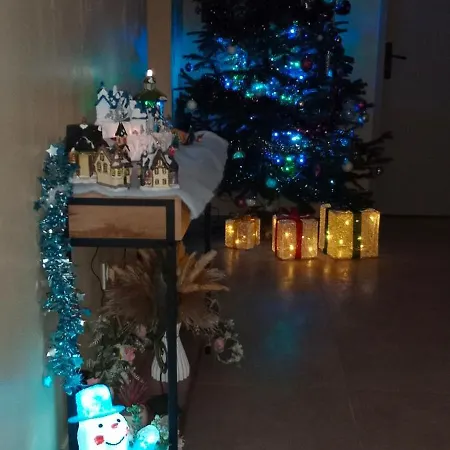 شقة Domaine Taurin Elyssa Lédignan